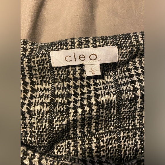 Cleo long sleeve top - Picture 7 of 7
